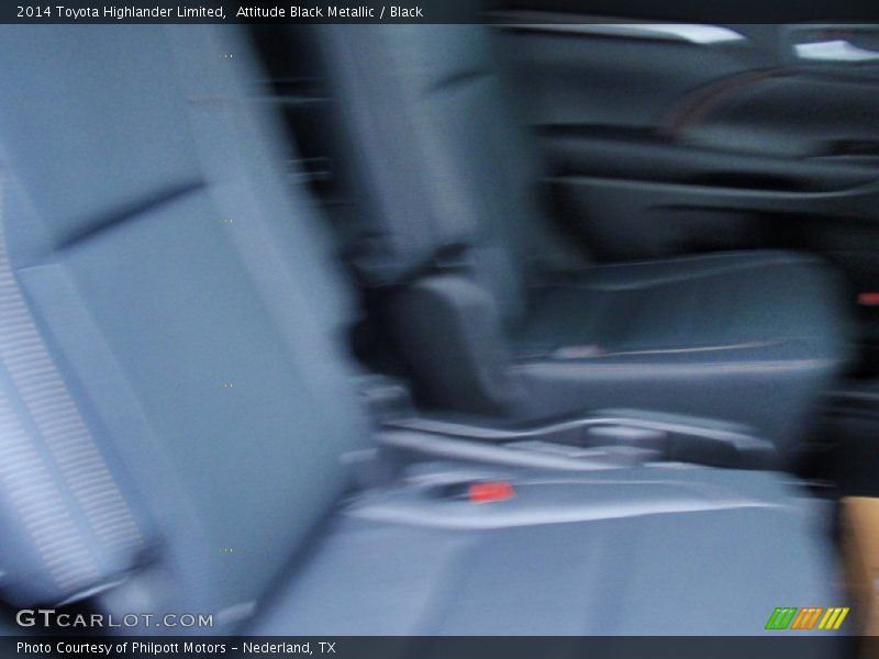 Attitude Black Metallic / Black 2014 Toyota Highlander Limited