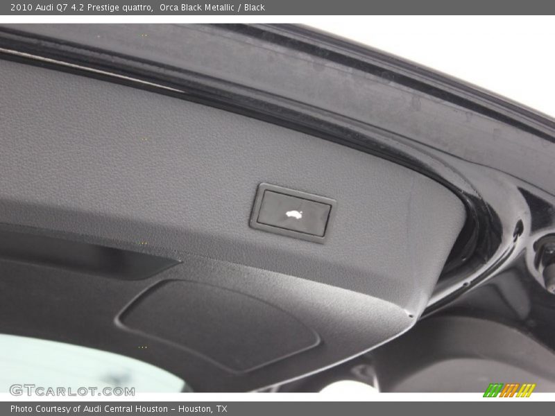 Orca Black Metallic / Black 2010 Audi Q7 4.2 Prestige quattro