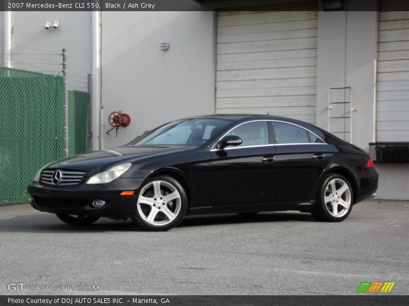Front 3/4 View of 2007 CLS 550