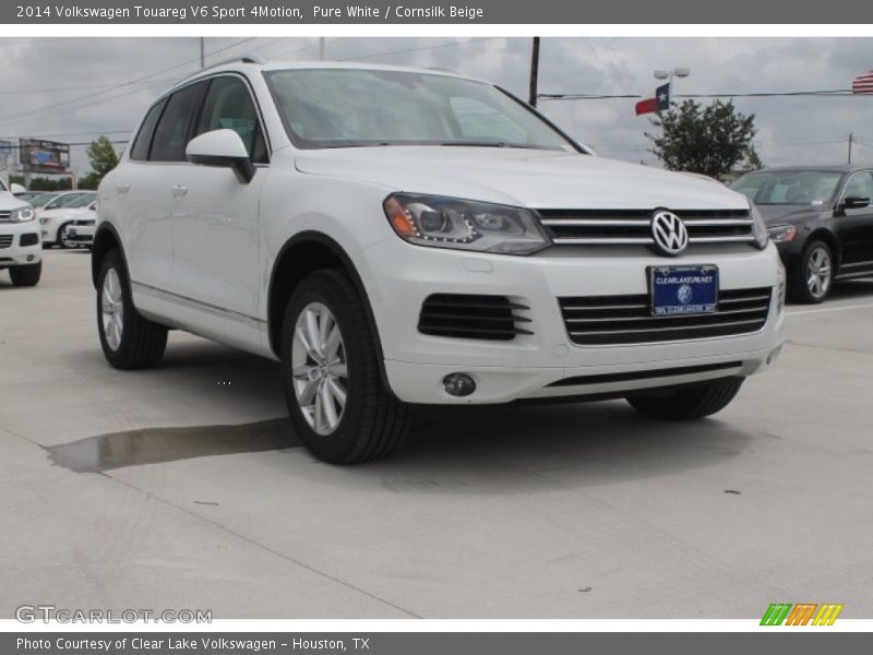 Pure White / Cornsilk Beige 2014 Volkswagen Touareg V6 Sport 4Motion