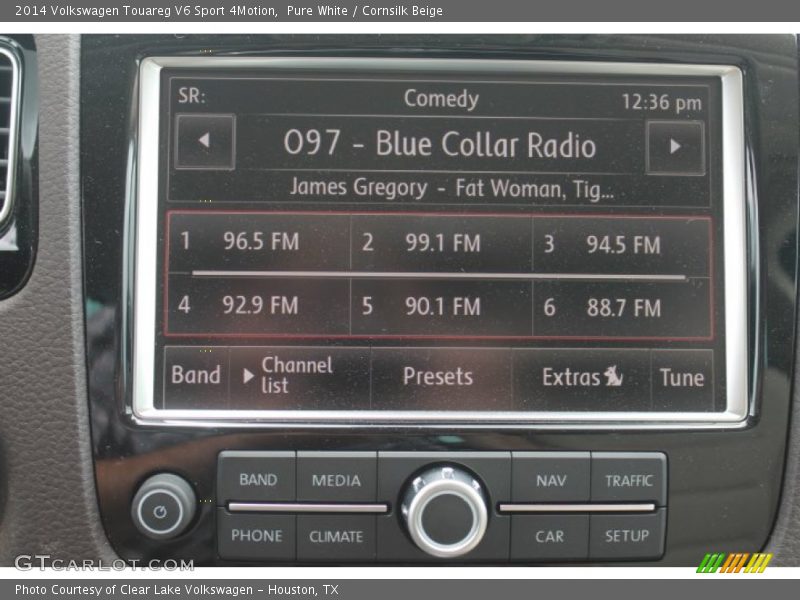 Pure White / Cornsilk Beige 2014 Volkswagen Touareg V6 Sport 4Motion