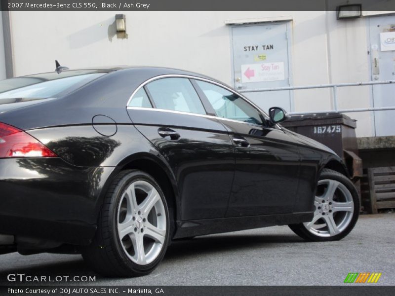 Black / Ash Grey 2007 Mercedes-Benz CLS 550