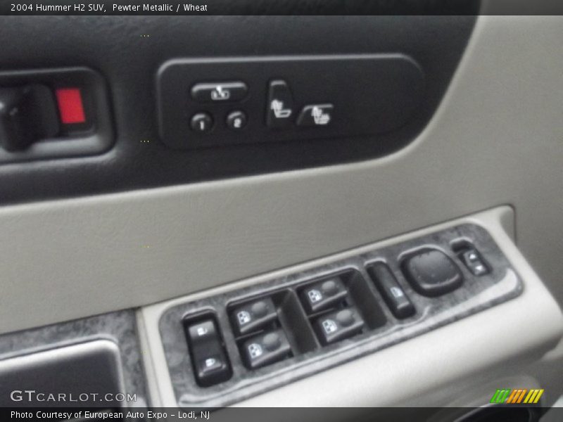 Pewter Metallic / Wheat 2004 Hummer H2 SUV