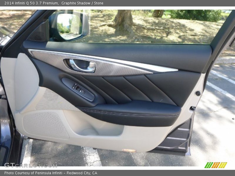 Door Panel of 2014 Q 50 3.7 Premium