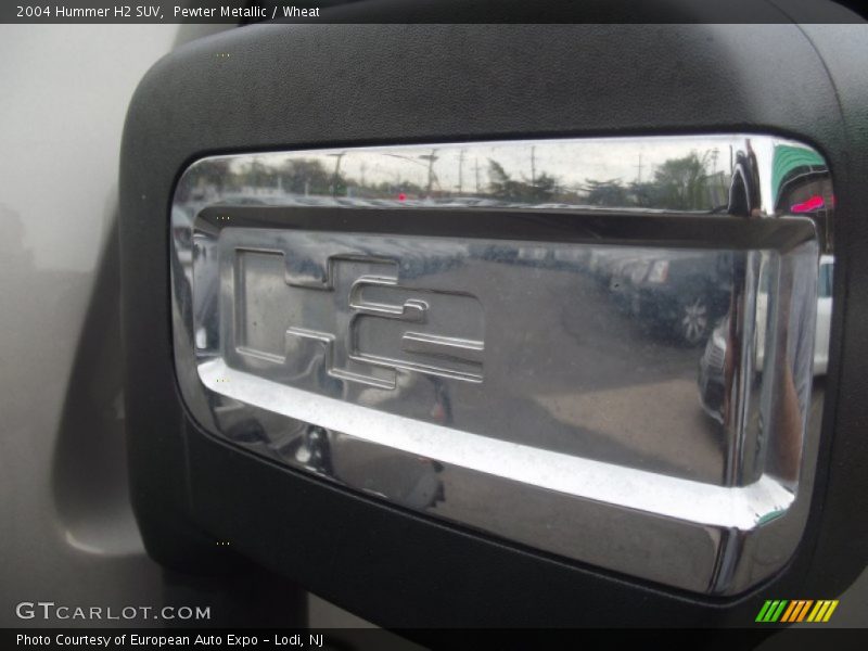 Pewter Metallic / Wheat 2004 Hummer H2 SUV