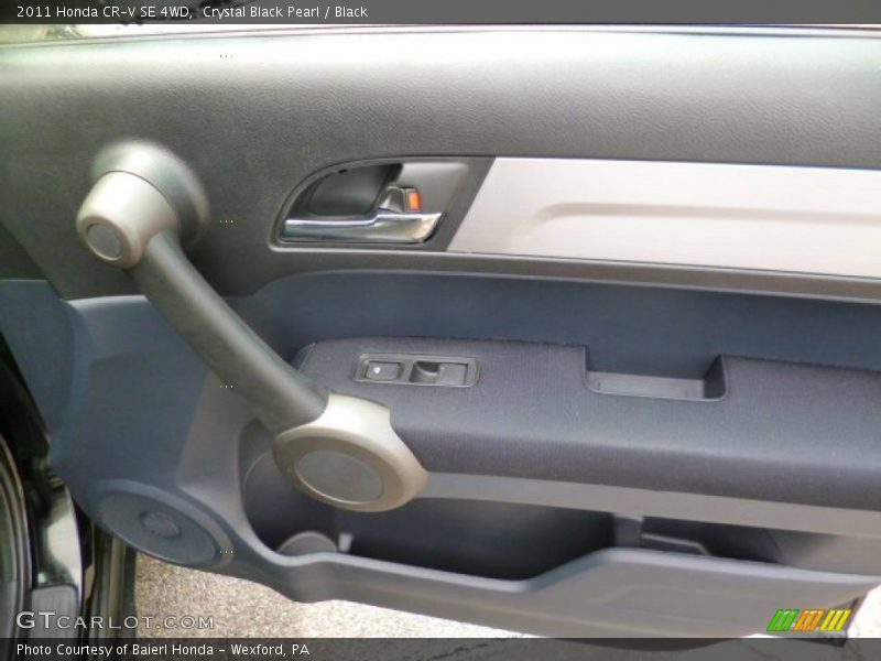 Crystal Black Pearl / Black 2011 Honda CR-V SE 4WD