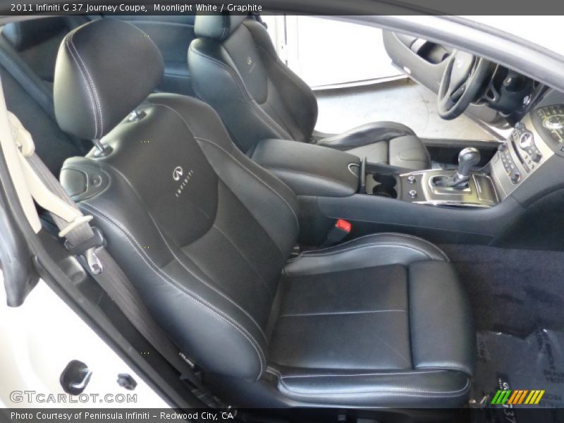 Moonlight White / Graphite 2011 Infiniti G 37 Journey Coupe