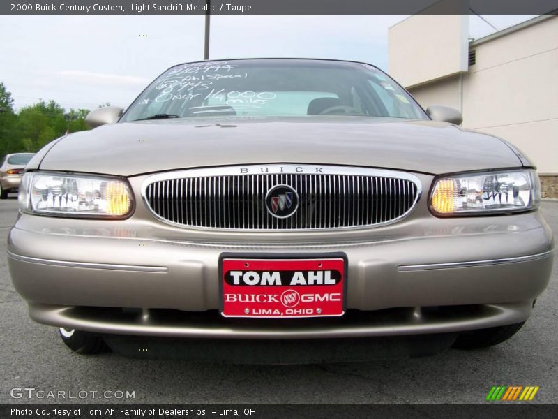 Light Sandrift Metallic / Taupe 2000 Buick Century Custom