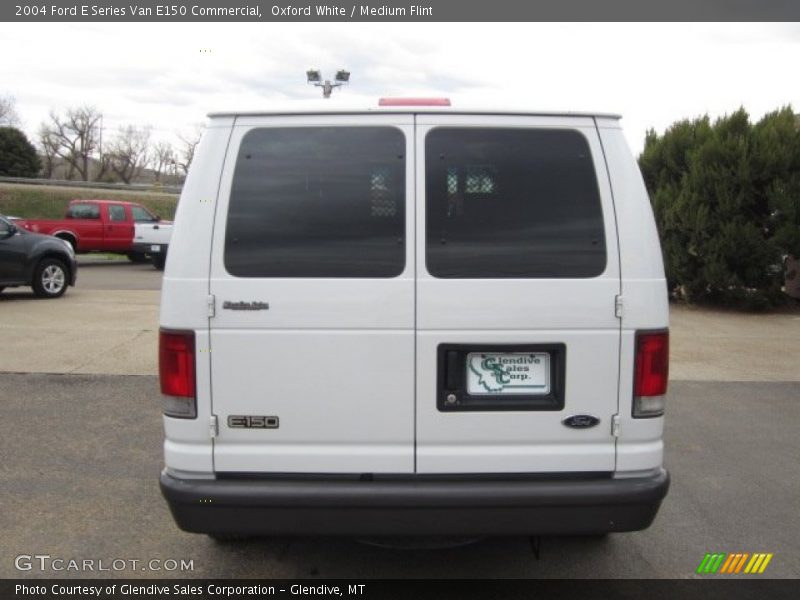 Oxford White / Medium Flint 2004 Ford E Series Van E150 Commercial