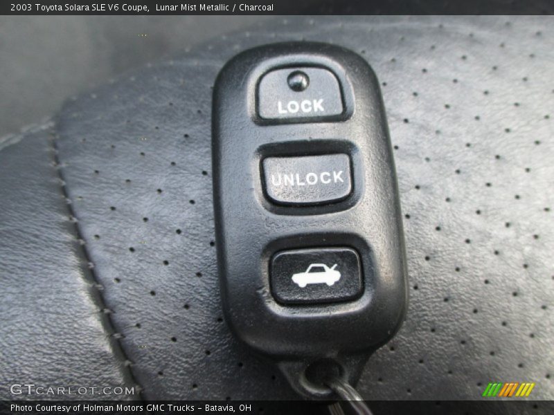 Keys of 2003 Solara SLE V6 Coupe