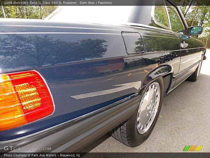 Dark Blue / Palomino 1988 Mercedes-Benz SL Class 560 SL Roadster