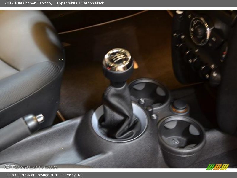 Pepper White / Carbon Black 2012 Mini Cooper Hardtop