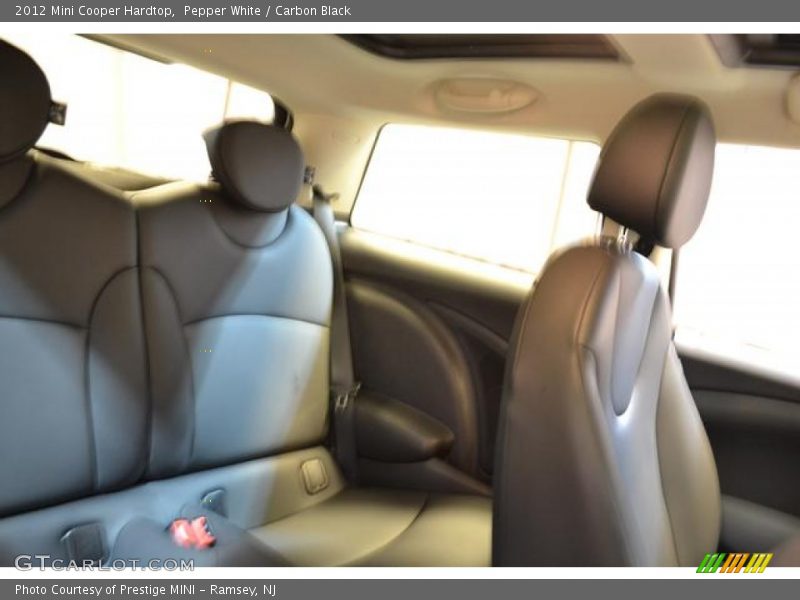 Pepper White / Carbon Black 2012 Mini Cooper Hardtop