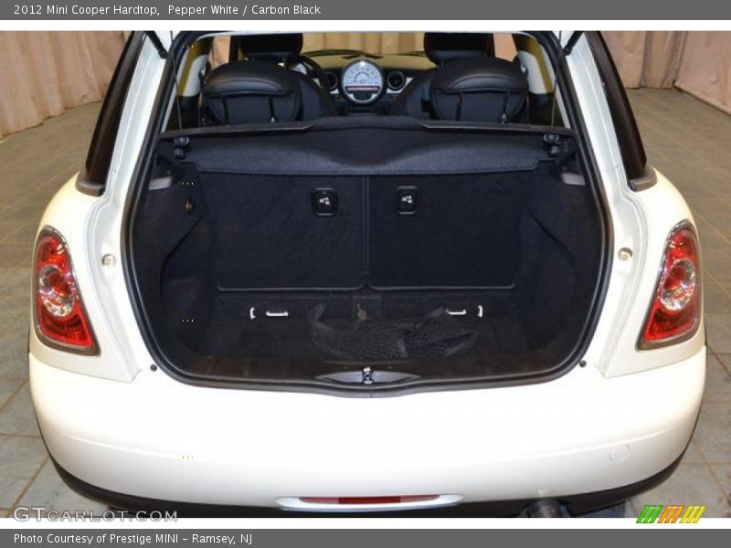 Pepper White / Carbon Black 2012 Mini Cooper Hardtop