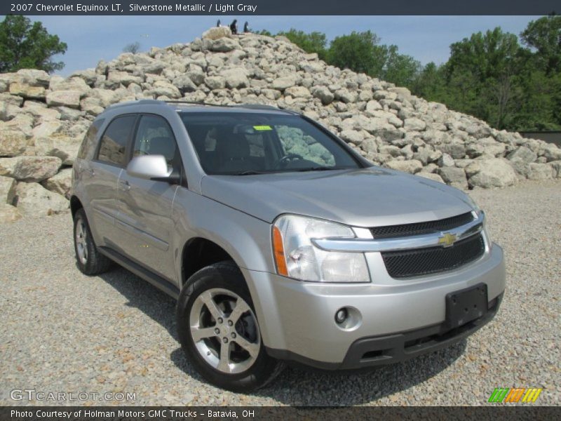 Front 3/4 View of 2007 Equinox LT