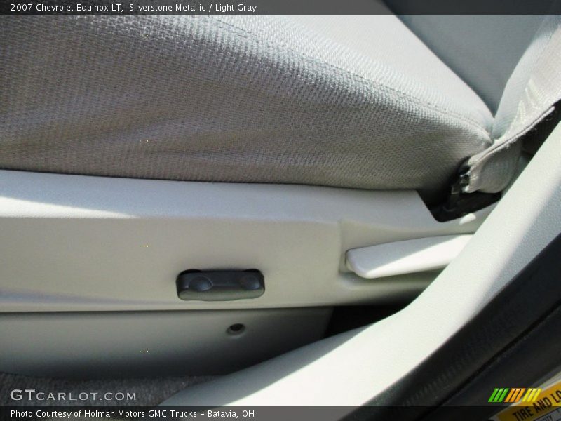 Silverstone Metallic / Light Gray 2007 Chevrolet Equinox LT