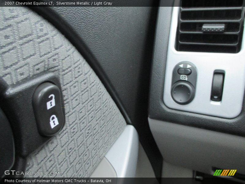 Silverstone Metallic / Light Gray 2007 Chevrolet Equinox LT