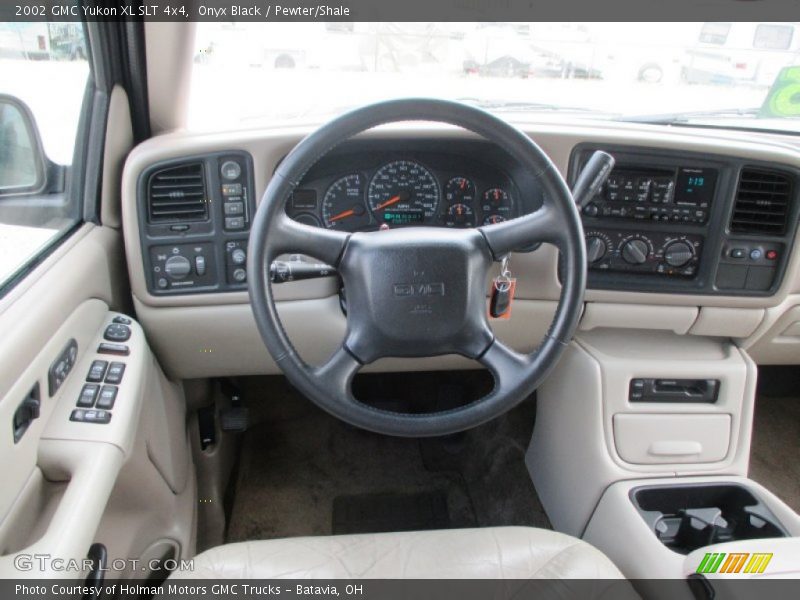 Onyx Black / Pewter/Shale 2002 GMC Yukon XL SLT 4x4