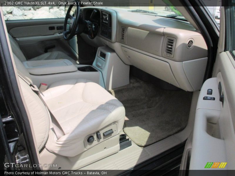 Onyx Black / Pewter/Shale 2002 GMC Yukon XL SLT 4x4