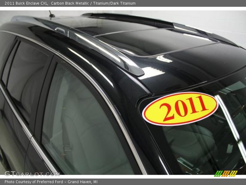 Carbon Black Metallic / Titanium/Dark Titanium 2011 Buick Enclave CXL