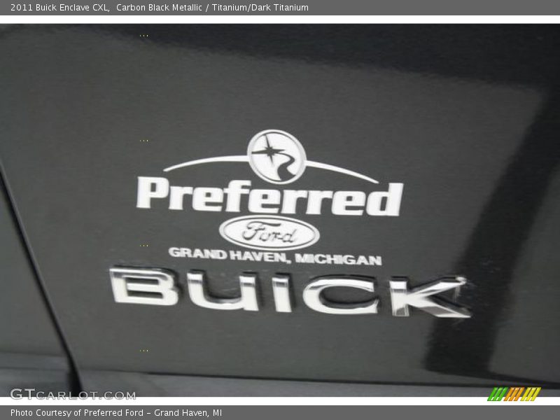 Carbon Black Metallic / Titanium/Dark Titanium 2011 Buick Enclave CXL
