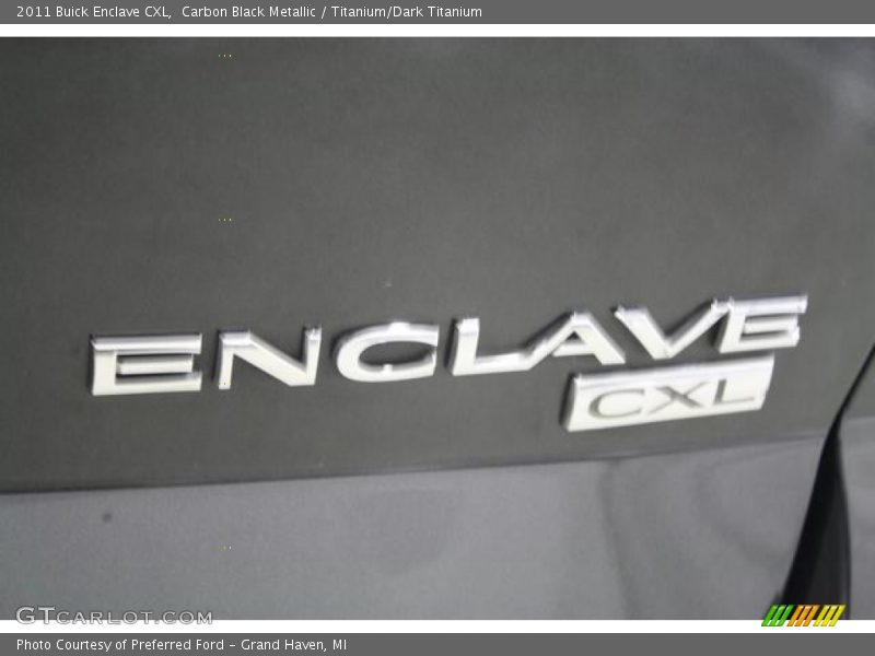 Carbon Black Metallic / Titanium/Dark Titanium 2011 Buick Enclave CXL
