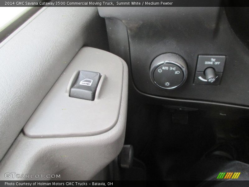 Summit White / Medium Pewter 2014 GMC Savana Cutaway 3500 Commercial Moving Truck