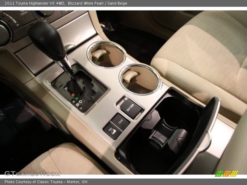 Blizzard White Pearl / Sand Beige 2011 Toyota Highlander V6 4WD