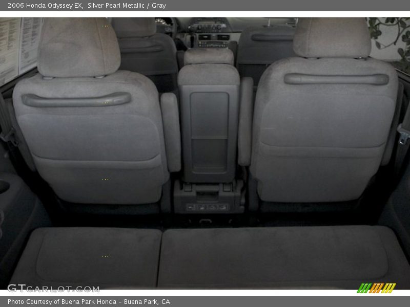 Silver Pearl Metallic / Gray 2006 Honda Odyssey EX