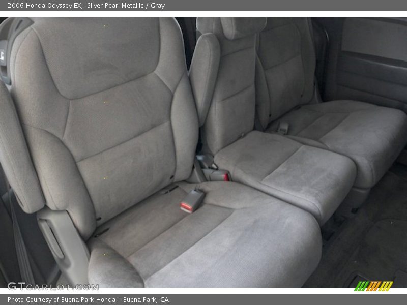 Silver Pearl Metallic / Gray 2006 Honda Odyssey EX