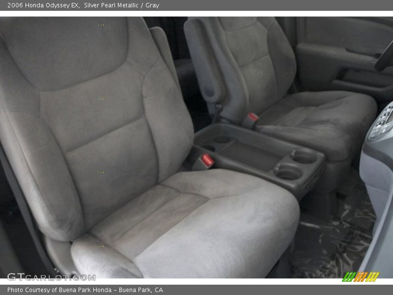 Silver Pearl Metallic / Gray 2006 Honda Odyssey EX