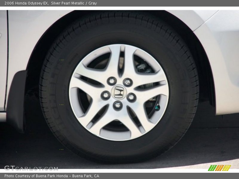 Silver Pearl Metallic / Gray 2006 Honda Odyssey EX