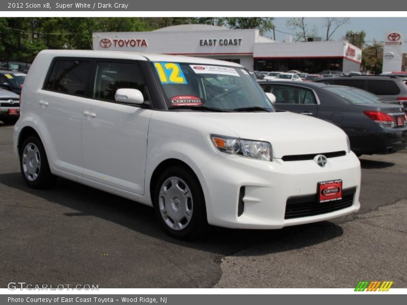 Super White / Dark Gray 2012 Scion xB