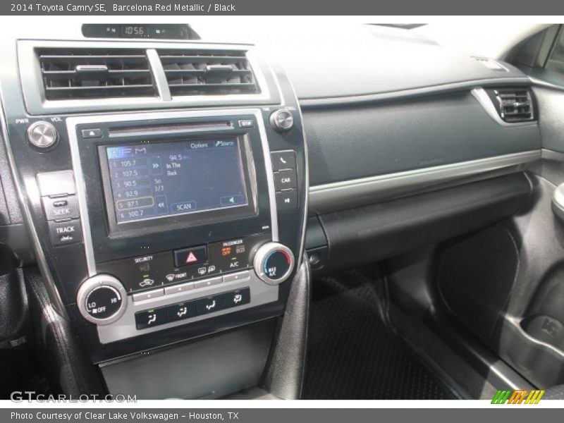 Barcelona Red Metallic / Black 2014 Toyota Camry SE