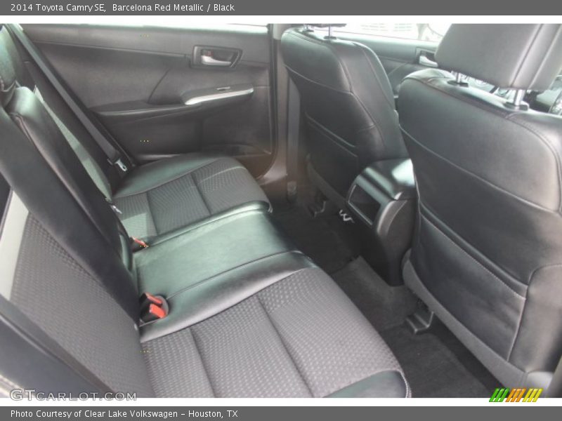 Barcelona Red Metallic / Black 2014 Toyota Camry SE