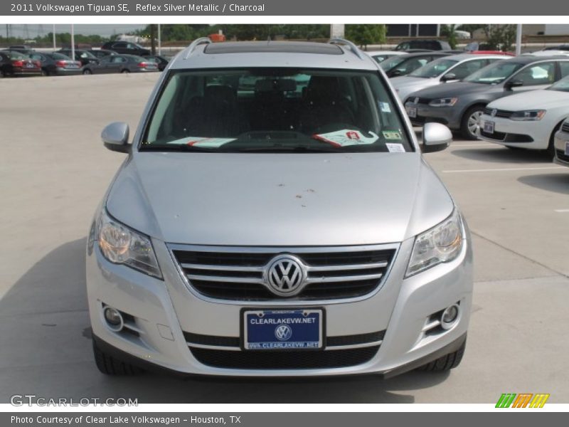 Reflex Silver Metallic / Charcoal 2011 Volkswagen Tiguan SE