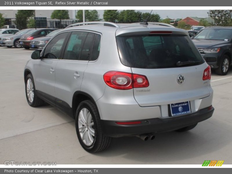Reflex Silver Metallic / Charcoal 2011 Volkswagen Tiguan SE