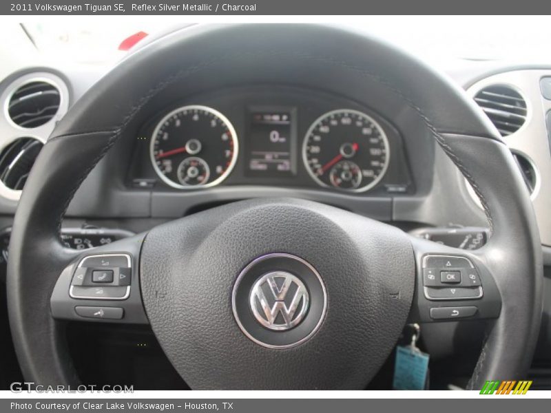 Reflex Silver Metallic / Charcoal 2011 Volkswagen Tiguan SE