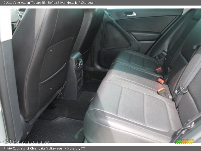 Reflex Silver Metallic / Charcoal 2011 Volkswagen Tiguan SE