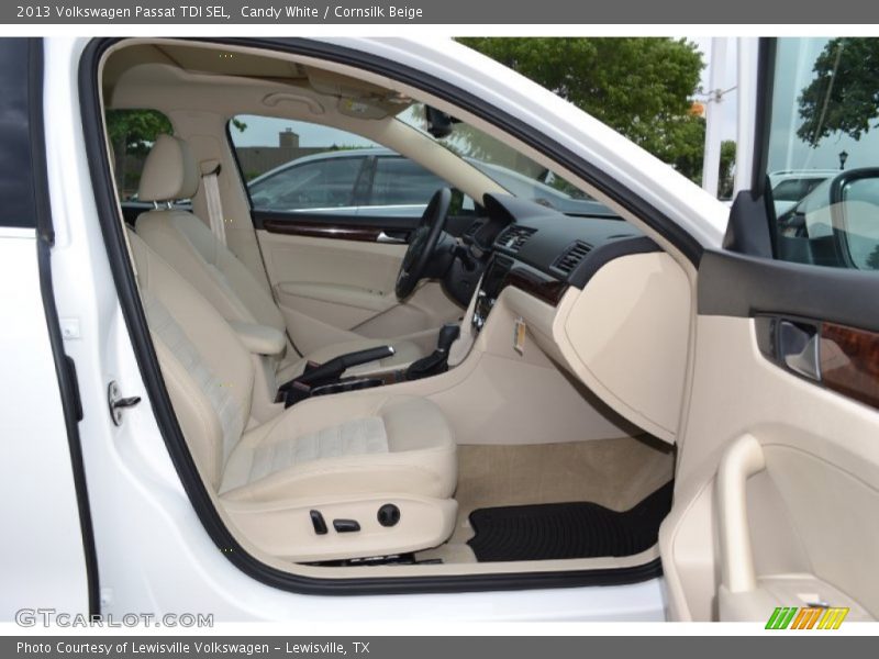 Candy White / Cornsilk Beige 2013 Volkswagen Passat TDI SEL
