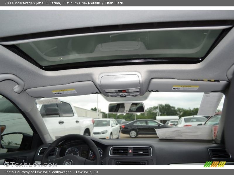 Platinum Gray Metallic / Titan Black 2014 Volkswagen Jetta SE Sedan
