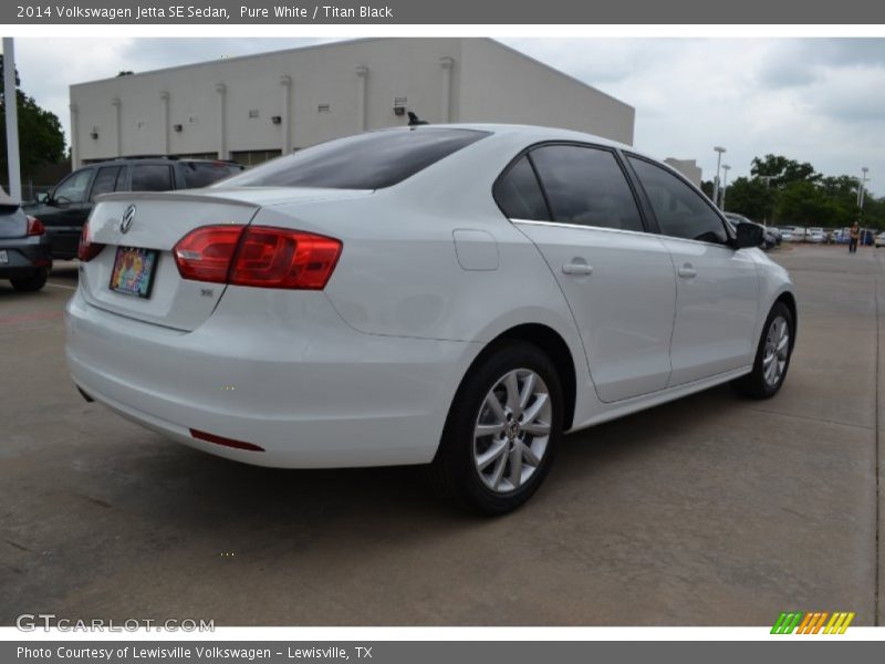 Pure White / Titan Black 2014 Volkswagen Jetta SE Sedan