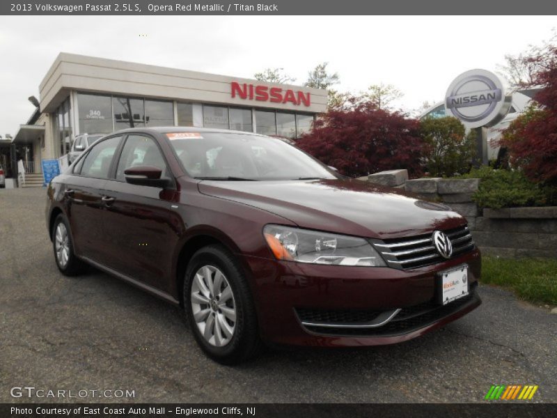 Opera Red Metallic / Titan Black 2013 Volkswagen Passat 2.5L S