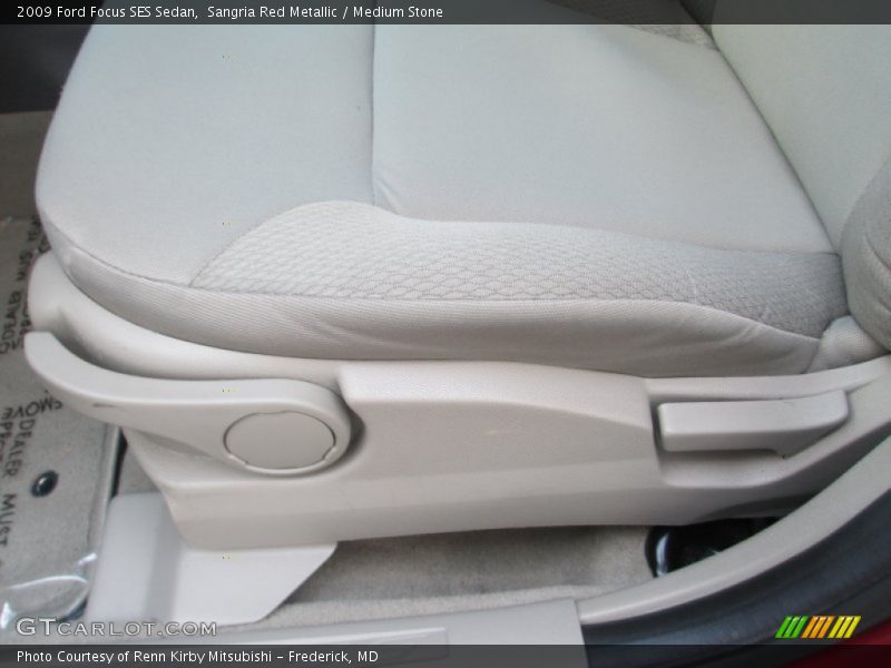 Sangria Red Metallic / Medium Stone 2009 Ford Focus SES Sedan