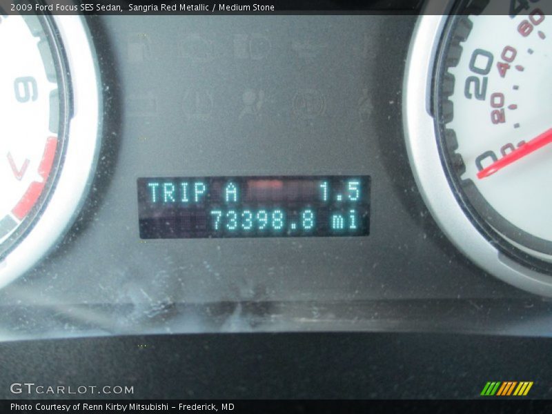 Sangria Red Metallic / Medium Stone 2009 Ford Focus SES Sedan