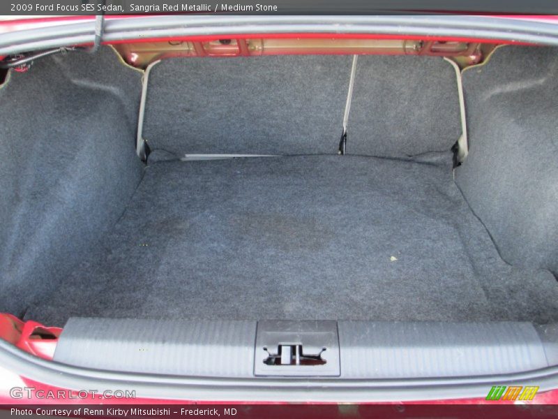 Sangria Red Metallic / Medium Stone 2009 Ford Focus SES Sedan