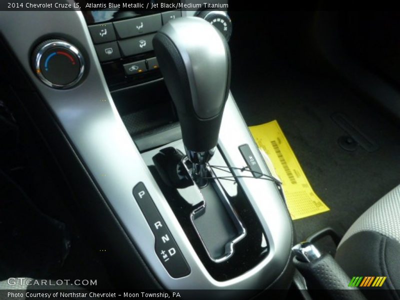 Atlantis Blue Metallic / Jet Black/Medium Titanium 2014 Chevrolet Cruze LS