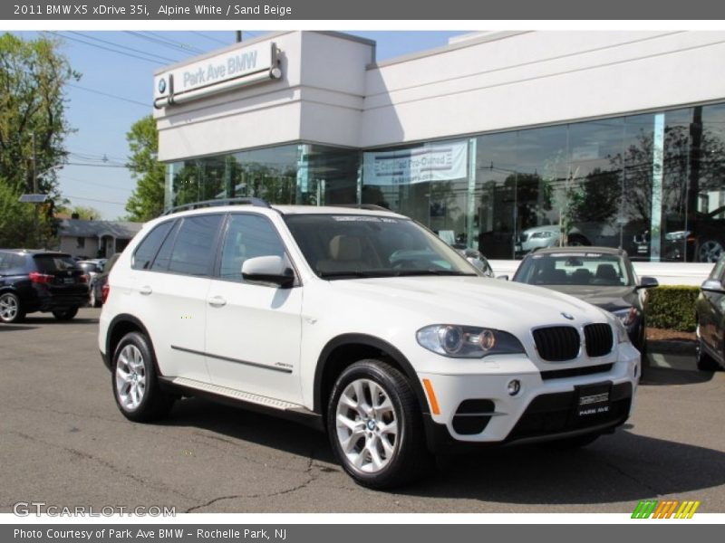 Alpine White / Sand Beige 2011 BMW X5 xDrive 35i