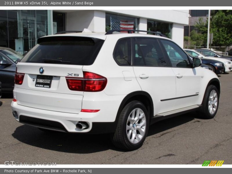 Alpine White / Sand Beige 2011 BMW X5 xDrive 35i