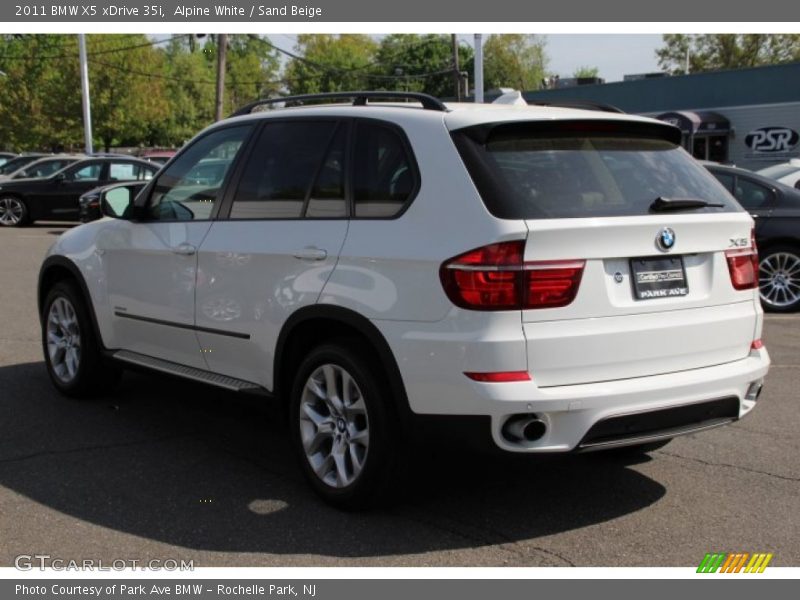 Alpine White / Sand Beige 2011 BMW X5 xDrive 35i